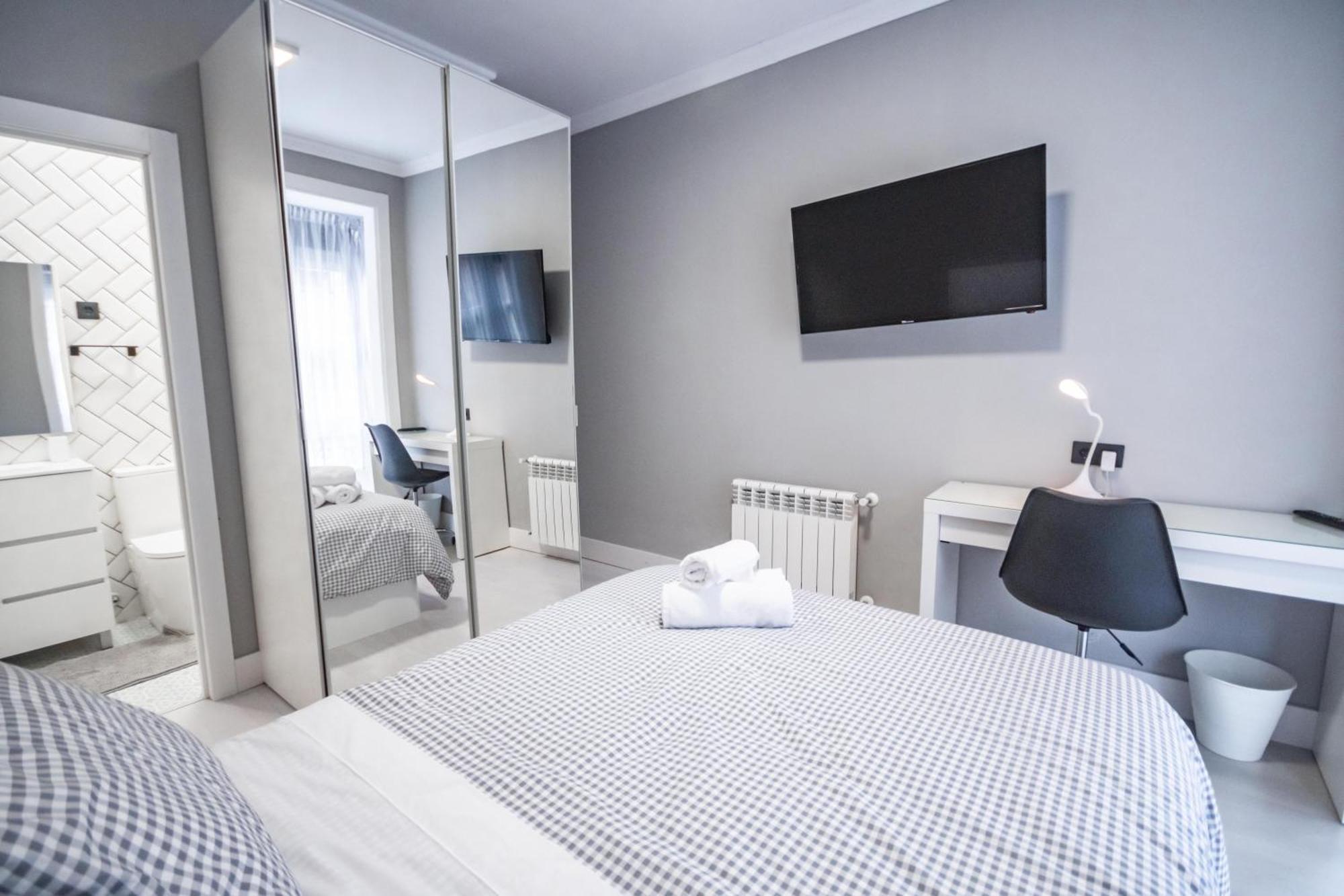Gran Apartamento 6 Suites Bilbao Center Bagian luar foto