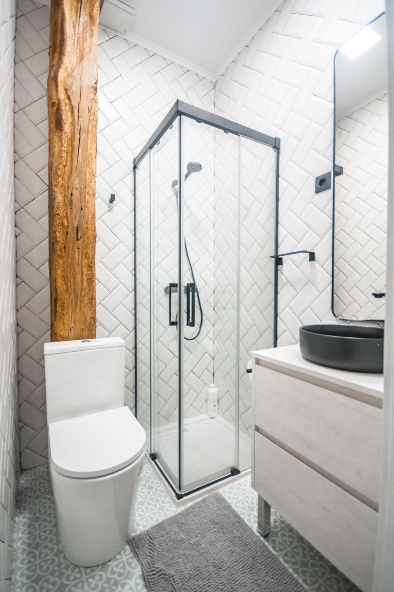 Gran Apartamento 6 Suites Bilbao Center Bagian luar foto